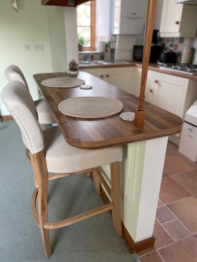 Cupcake Cottage: Quintessential Cotswold Nailsworth